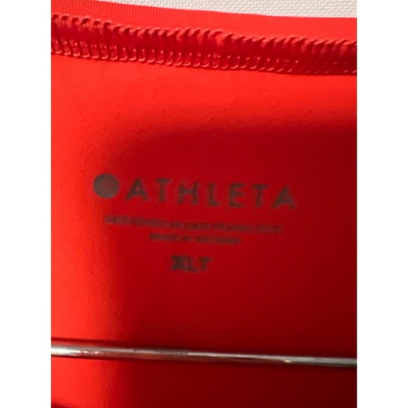 Athleta Vibrant Red Top - Picture 2 of 3